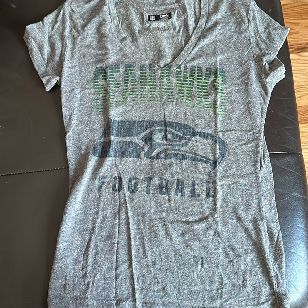 Seattle Seahawks speckled shirt